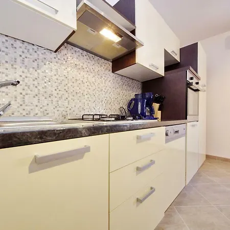 Appartamento Sime Vrsi