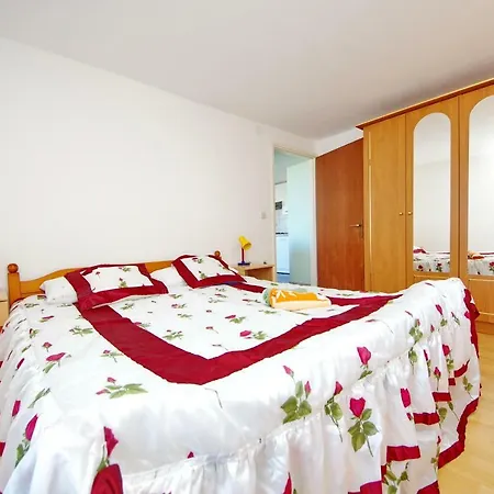 Appartamento Sime Vrsi
